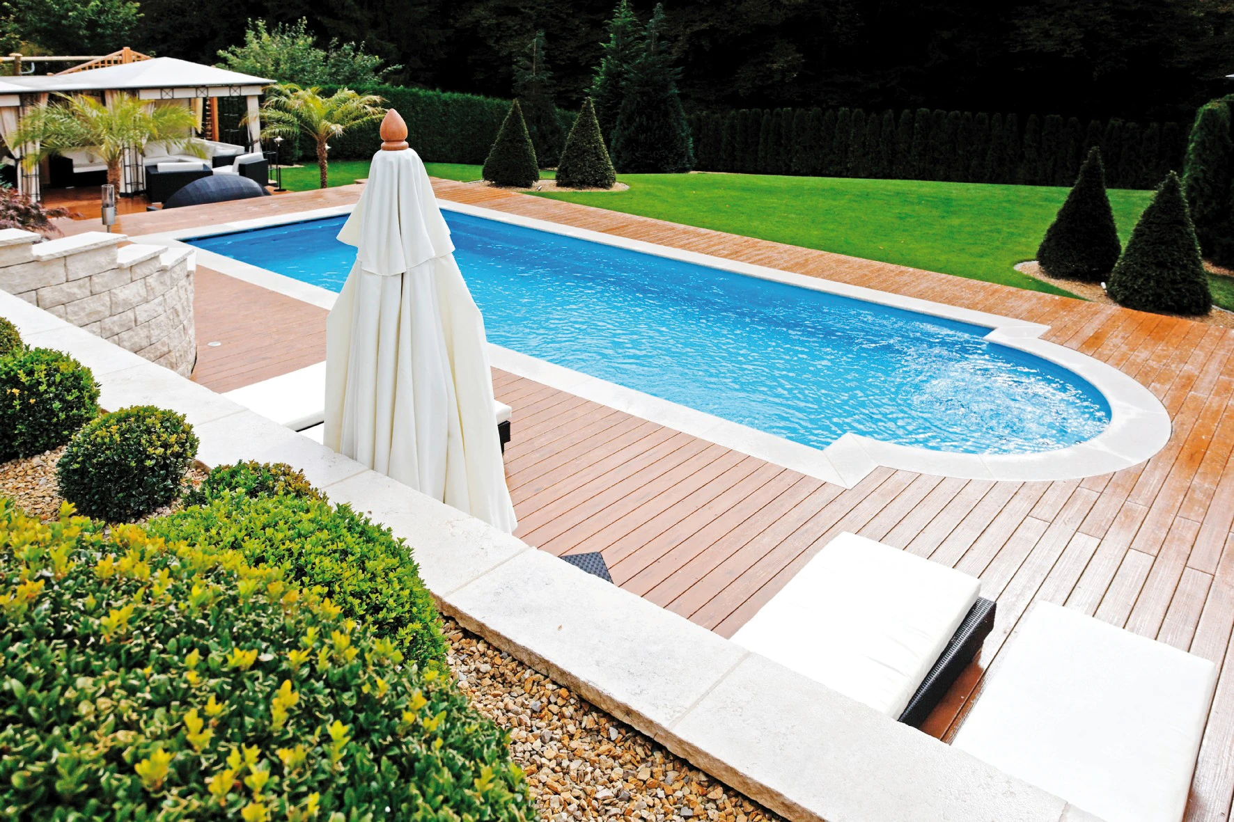 Foto bazénu xljava114